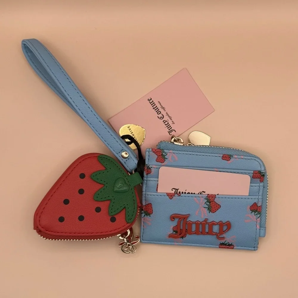 Juicy Couture Sweet Strawberry Zip Card Case Wristlet Blue‎ 13JCE3BMX-SPB NEW